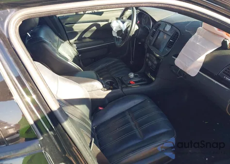 2021 Chrysler 300 300S из США, поврежденный, VIN 2C3CCABG9MH629699